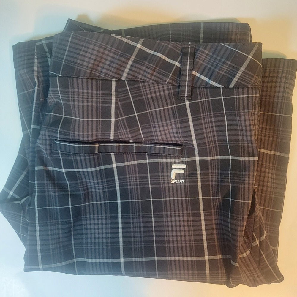 Fila Sport Mens Golf Shorts Black Plaid Polyester Spandex Size 36 Waist‎